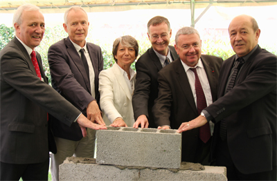 Lancement officiel de la construction du bâtiment IRSET