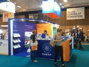 Vue du stand de l'EHESP au salon HopitalExpo en 2018