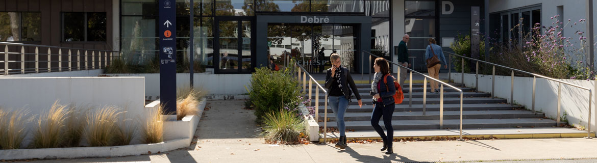 Entrée principale de l'EHESP à Rennes - octobre 2022