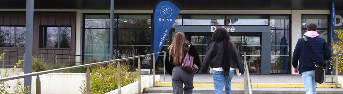 Vue de l'entrée de l'EHESP